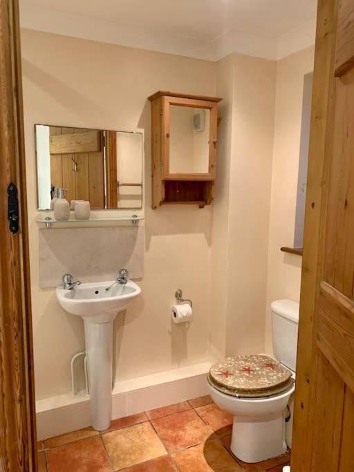Rockhopper Cottage, Waldringfield ウッドブリッジ エクステリア 写真
