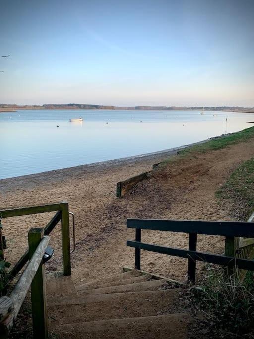 Rockhopper Cottage, Waldringfield ウッドブリッジ エクステリア 写真